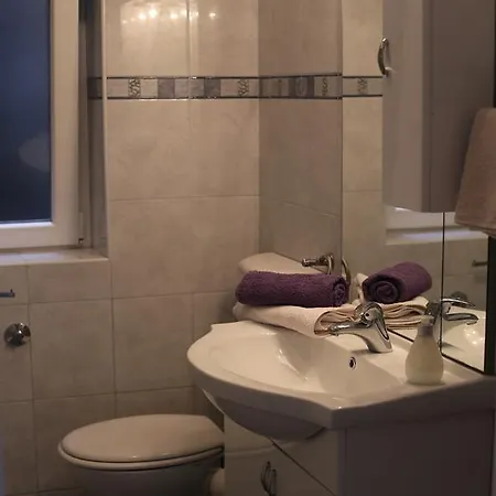 Apartment Liatris *