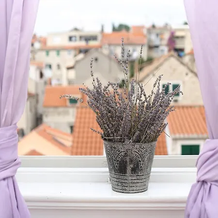 Апартаменти Liatris Спліт